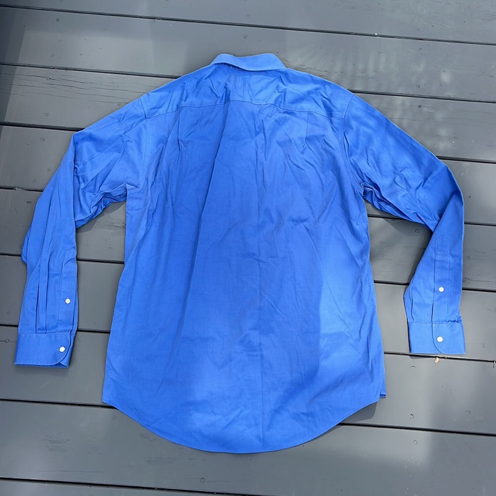 Men’s Button Down - Picture 2 of 4